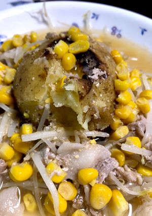 味噌豚じゃがバターコーンもやし汁-レシピのメイン写真
