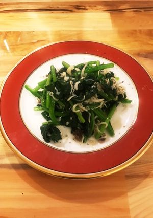 ほうれん草としらすのガーリックバター炒め-レシピのメイン写真