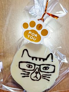 バレンタインデーに!ネコまるけチョコ-レシピのメイン写真