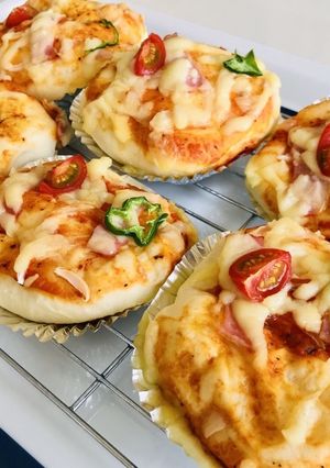 小さな食べきりピザ・ふわふわピザパン-レシピのメイン写真