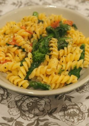 【春レシピ】菜の花とミニトマトのペンネ-レシピのメイン写真