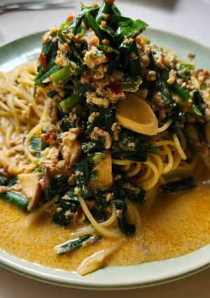 ニラたっぷり！担々麺風豆乳クリームパスタ-レシピのメイン写真