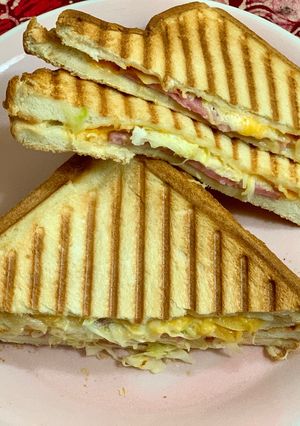 ホットサンド(ビアソーセージ・チーズ)-レシピのメイン写真