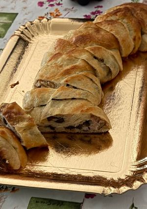 オリーブとハム、チーズ入りのパン-レシピのメイン写真
