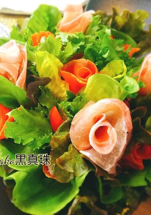 お祝いに花を添える 鉢植えサラダ-レシピのメイン写真