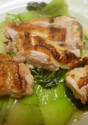 鶏のモモ肉とチンゲン菜の香味油、上湯炒め-レシピのメイン写真