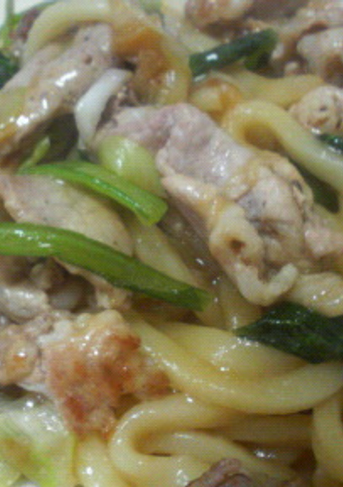 ■豚肉と小松菜の焼きうどん■-レシピのメイン写真