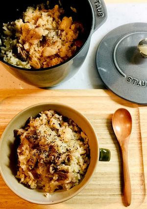 豚肉&シメジの旨味たっぷり炊き込みご飯-レシピのメイン写真