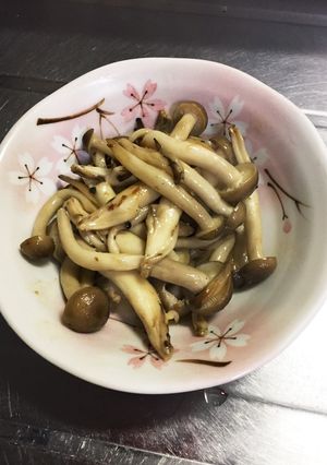 シンプルうまうましめじのバター炒め-レシピのメイン写真