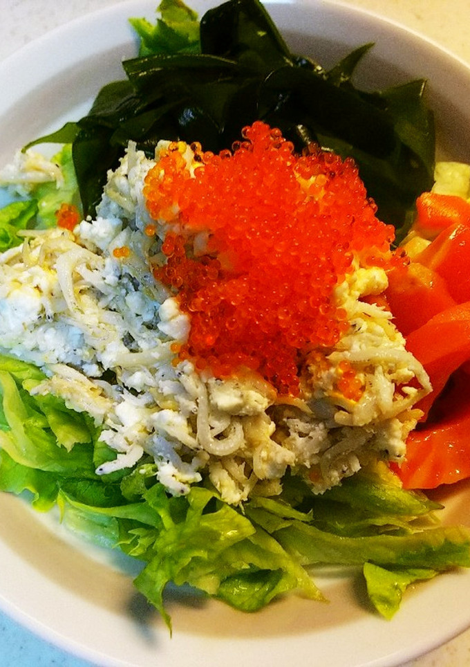 釜揚げしらすと海鮮の丼-レシピのメイン写真