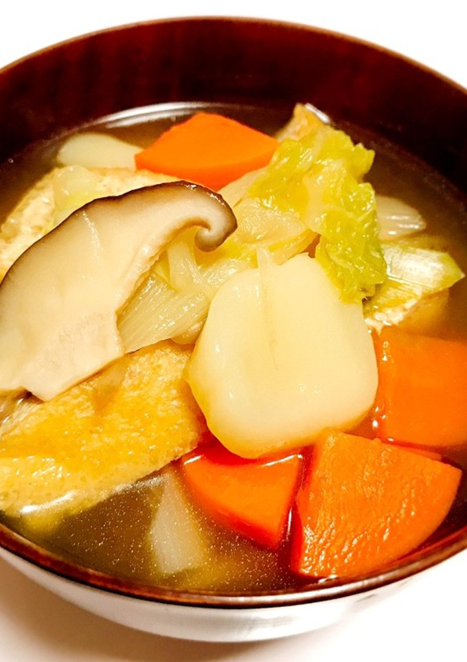 栃尾揚げ入り！野菜たっぷりすいとん汁-レシピのメイン写真