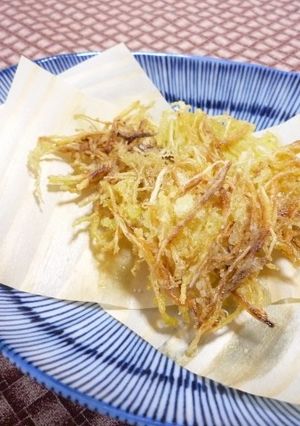 エコ＆ヘルシー！？葱のひげ根のパリパリ焼-レシピのメイン写真