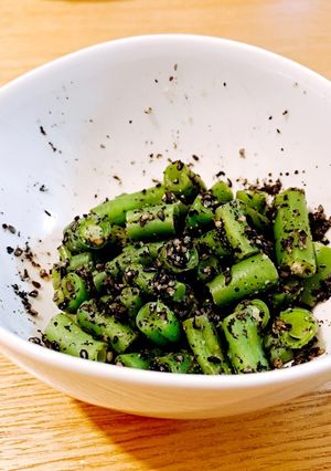 ＼離乳食／いんげんの黒ごま和え-レシピのメイン写真
