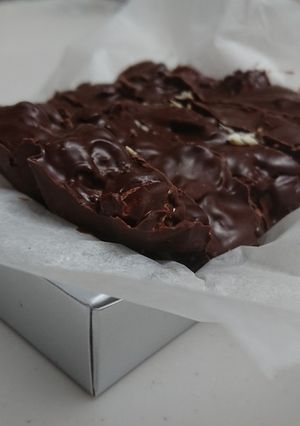 箱チョコで作る☆ロッキーロード-レシピのメイン写真