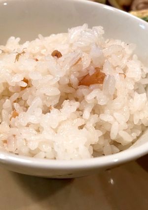 簡単！ 食欲そそるツヤツヤ梅おこわ-レシピのメイン写真