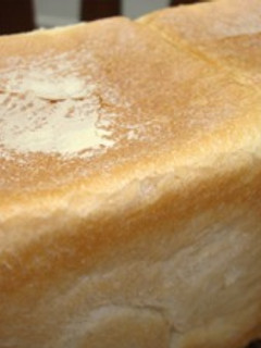 白玉粉でもちもち食パン-レシピのメイン写真