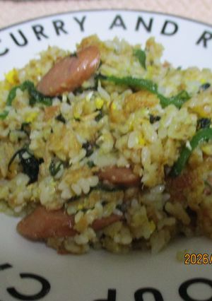 ウィンナとツナピーマン炒飯😋♪-レシピのメイン写真