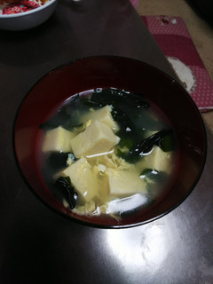 高野豆腐とわかめのお吸い物-レシピのメイン写真