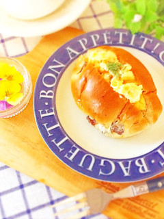 ふわふわ卵のロールパンサンド-レシピのメイン写真