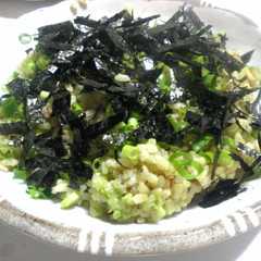 รูปของ ネギトロ丼？！と思わせぶり☆アボカドご飯