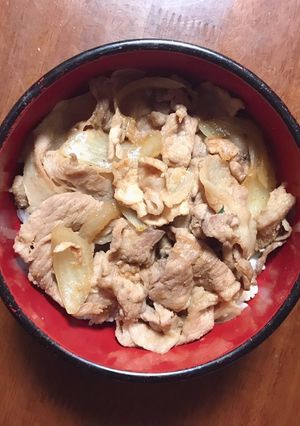 簡単(手抜き!?)豚丼(*ˊᵕˋ*)-レシピのメイン写真