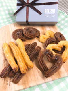 簡単すぎる♡揚げないチュロス♡-レシピのメイン写真