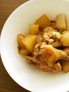 炊飯器で簡単!手羽元と大根のオイスター煮-レシピのメイン写真