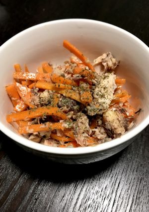 にんじんと鯖缶でカレーサラダ-レシピのメイン写真