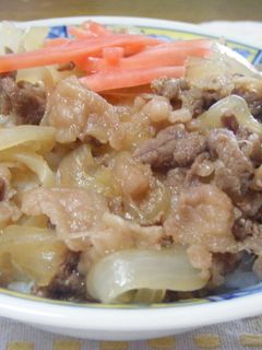 レンジで作る簡単牛丼 吉野家風牛丼だよ-レシピのメイン写真