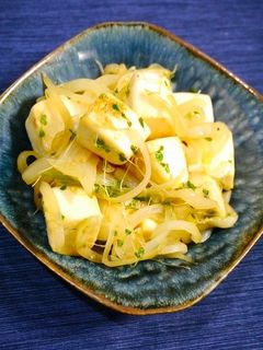 簡単!はんぺんと玉葱の昆布茶炒め-レシピのメイン写真