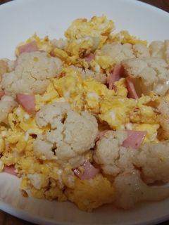カリフラワーとハムのマヨ炒め-レシピのメイン写真