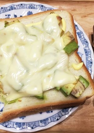 アボカドエビ塩トースト-レシピのメイン写真