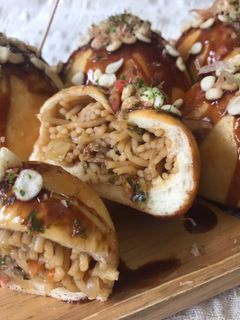 関西人もびっくり仰天!!たこ焼きそばパン-レシピのメイン写真