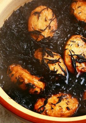ガスを使わない土鍋でレンチンひじきの煮物-レシピのメイン写真