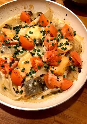 鮭とトマトとチーズのフライパン蒸し-レシピのメイン写真