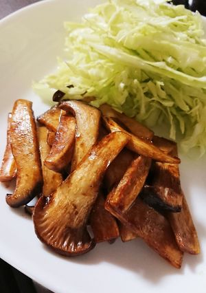 えりんぎの焼きそばソース炒め☆簡単お弁当-レシピのメイン写真