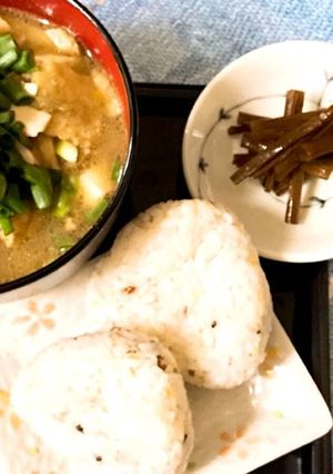 雑穀米おにぎり&あったか豚汁-レシピのメイン写真