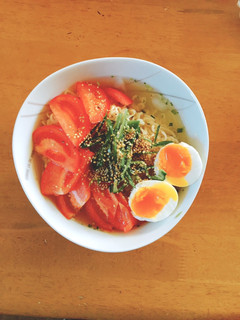 インスタントラーメンアレンジ○冷製トマト-レシピのメイン写真