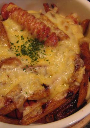 焼きそばの素で☆ウインナーポテチーズ-レシピのメイン写真