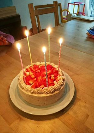 ベリーベリーストロベリーショートケーキ-レシピのメイン写真