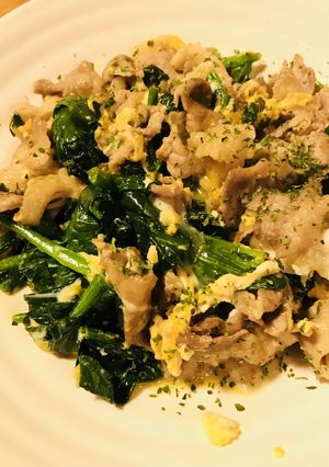 豚こまぎれ肉とホウレン草のガーリック炒め-レシピのメイン写真