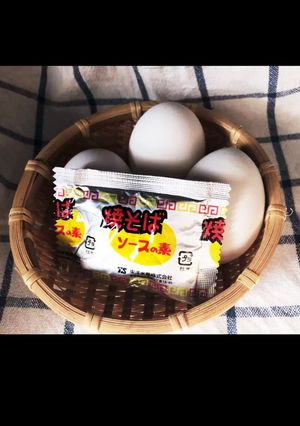 焼きそばソースの粉だけで かんたん煮卵-レシピのメイン写真