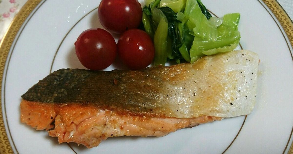 裏ワザでキレイ！簡単！鮭のムニエル by ☆かずmama☆ 【クックパッド