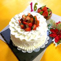 5号ケーキに乗せた場合 基本からアレンジまで！思わずつくりたくなる「5号 スポンジ