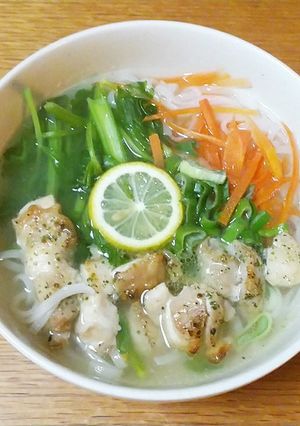 塩ラーメンスープでフォー-レシピのメイン写真
