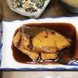 鰤の煮付け*甘めの母の味♡