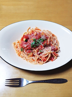 ズッキーニとベーコンのトマトソースパスタ-レシピのメイン写真