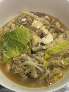湯葉と茸と白菜の豚骨スープ煮-レシピのメイン写真