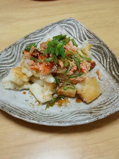 揚げ餅のさっぱり鮭とおろし乗せ♪-レシピのメイン写真