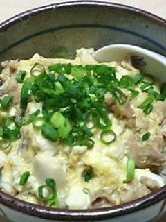 ふわふわ♪豚バラと豆腐の卵とじ丼-レシピのメイン写真